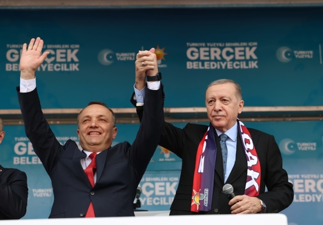 Cumhurbaşkanı Erdoğan Zonguldak'ta "Bugün bu ilk mitingimiz. Bunun kadri kıymetini mutlaka bilin" 11