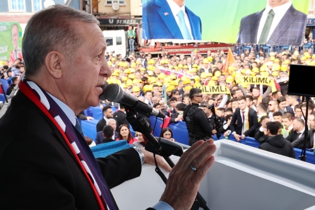 Cumhurbaşkanı Erdoğan Zonguldak'ta "Bugün bu ilk mitingimiz. Bunun kadri kıymetini mutlaka bilin" 13