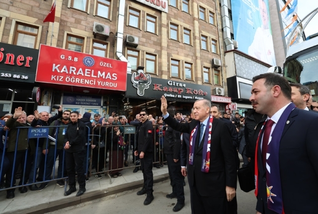 Cumhurbaşkanı Erdoğan Zonguldak'ta "Bugün bu ilk mitingimiz. Bunun kadri kıymetini mutlaka bilin" 12