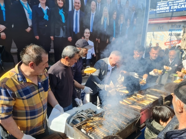 Sesli, 2 bin 500 kişiye balık ekmek ikram etti 2
