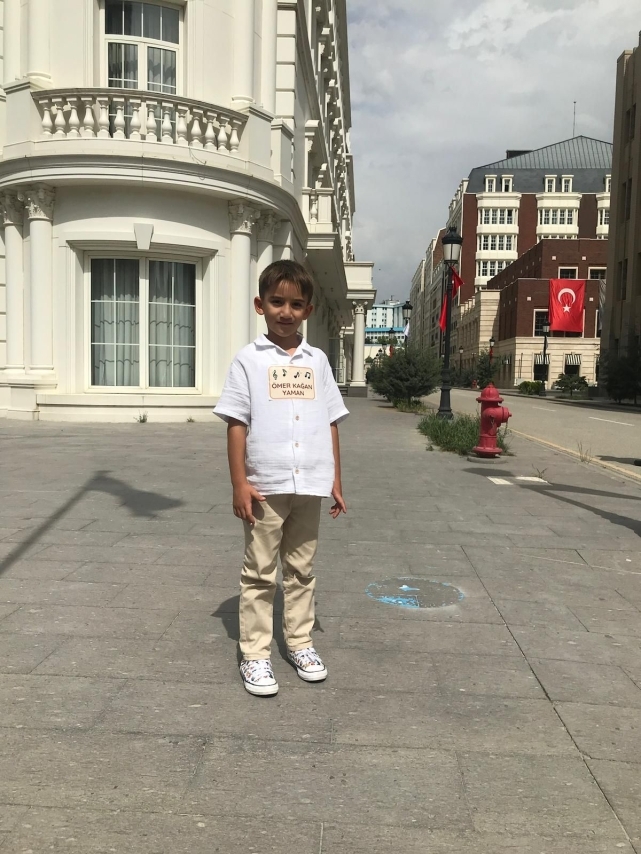 Zonguldak'ın 6 yaşındaki gururu Ömer Kağan artık MGÜ’lü 2
