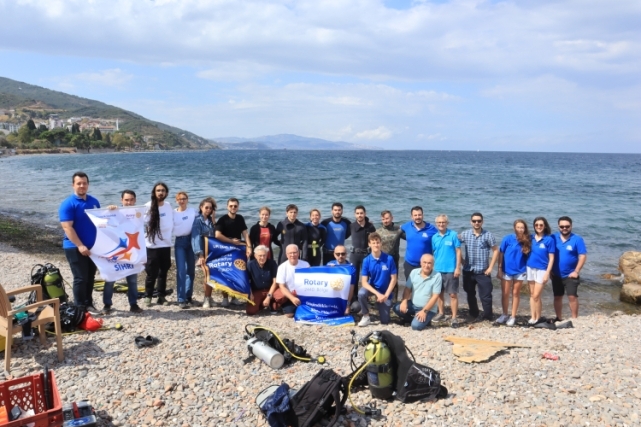 Muradiye Rotary Kulübü'nden Çevre Temizliği İçin Farkındalık Hareketi 1