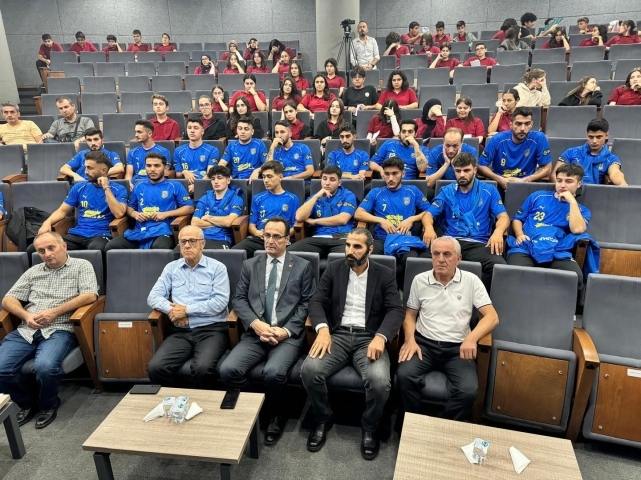 Emektar,'Düzenli fiziksel aktivite ve spor sağlıklı bir toplum yaratır' 3