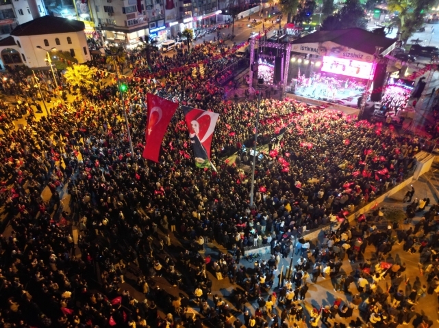 Kdz. Ereğli, Atatürk ve Cumhuriyet için yürüdü 4