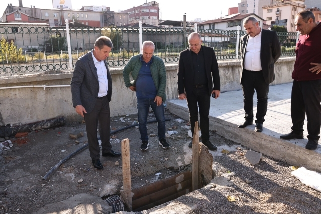 Zonguldak Belediye Başkanı Tahsin Erdem mahalleler de yer alan sorunları yerinde inceledi 2