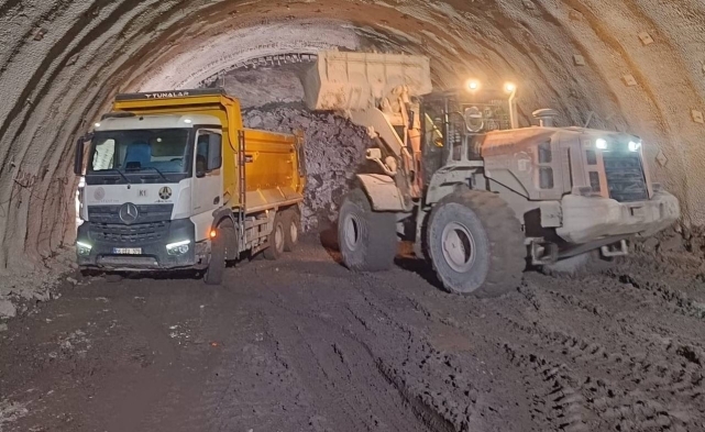 Kilimli-Muslu tünellerinde önemli gelişme, tünel açımı çift taraflı sürdürülecek 2