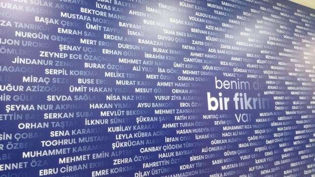 Öğrenciler Ödüllerini Adalet Bakanı Yılmaz Tunç’tan Aldılar 3