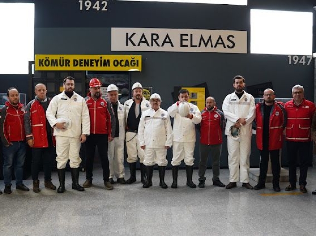 Kızılay madencilerle iftarda buluştu 1