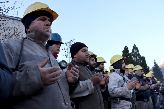 Facianın 42. yılında 103 madenci dualarla anıldı 7