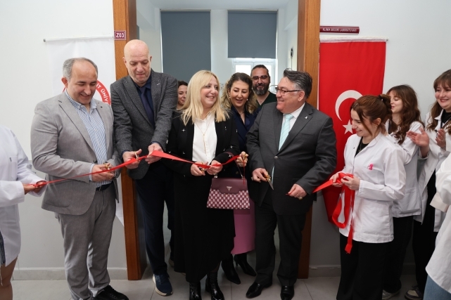 Meslek Yüksekokulunda Laborant ve Veteriner Sağlık Programı İçin Donanımlı Klinik Beceri Laboratuvarı Açıldı 1