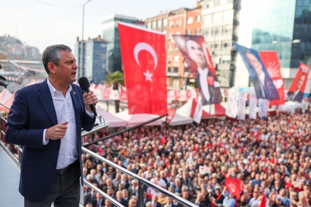 Özel, 19 Mart 2025 AK Parti'nin siyasette gerileme sürecinin başlangıcı 2