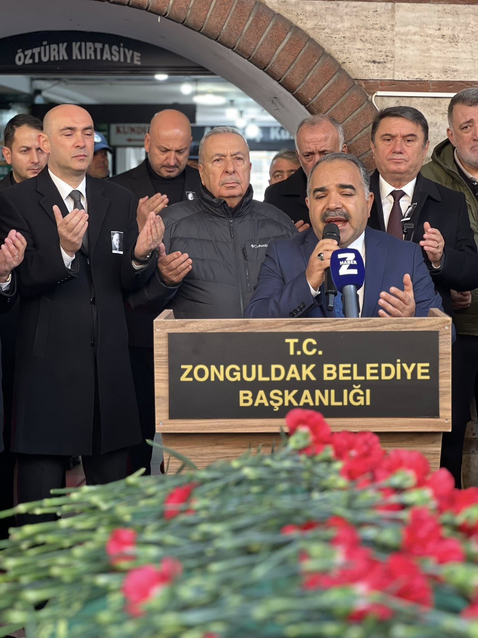 Eski Zonguldak Belediye Başkanı Yüksel Aytaç son yolculuğuna uğurlandı 2