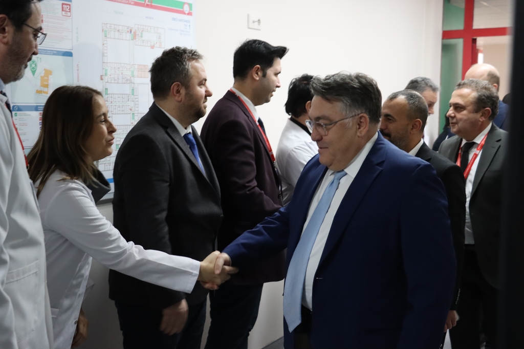 BEUN Hastanesinde Yenilenen Endokrinoloji Servisi Hizmete Açıldı 4