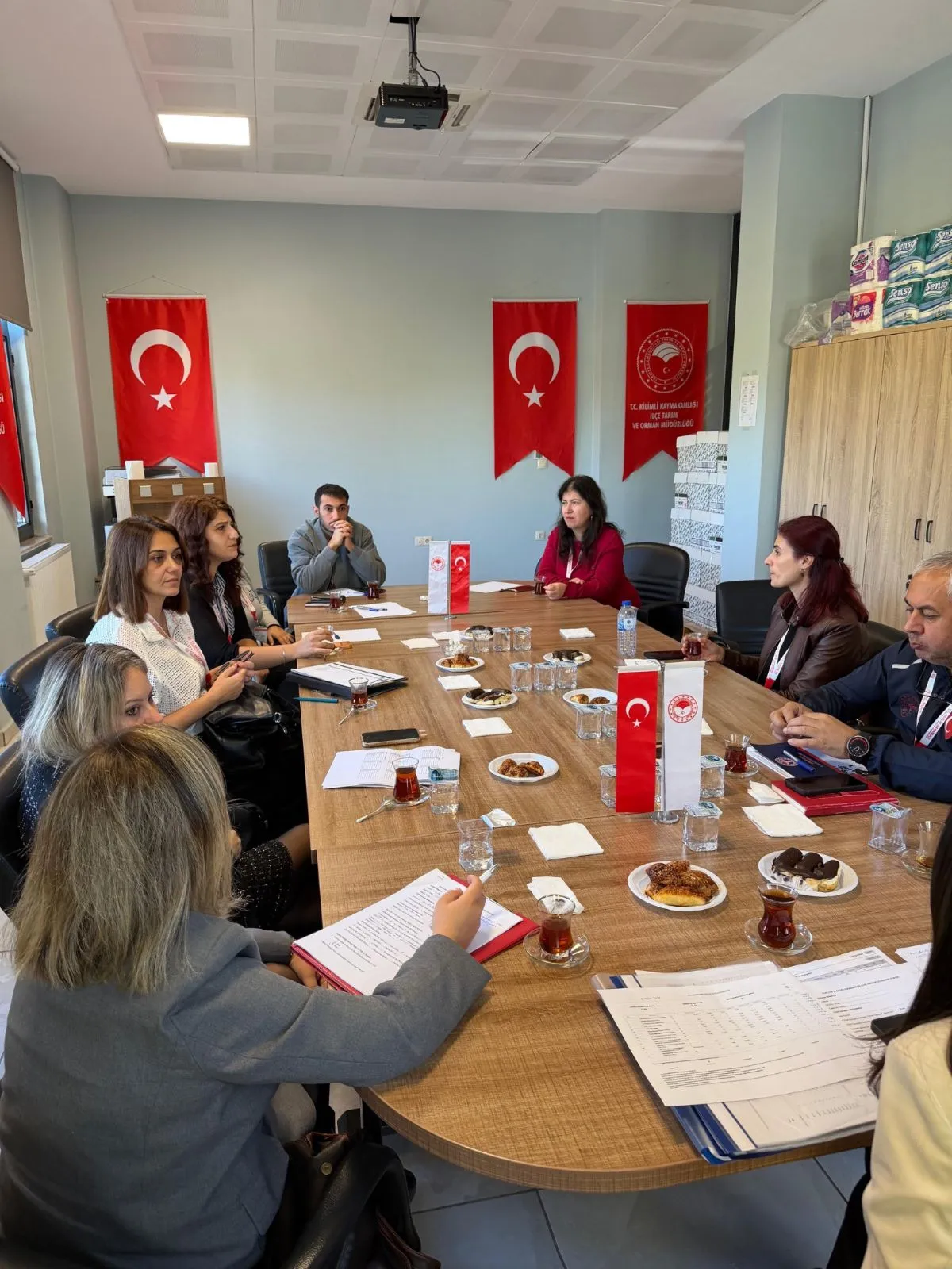 Halk Sağlığı Hizmetleri Başkanlığı, 22 Ekim'de Kilimli'deki birinci basamak sağlık hizmetlerini ve kalite süreçlerini değerlendirdi.